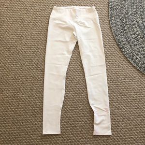 White Montiel yoga pants